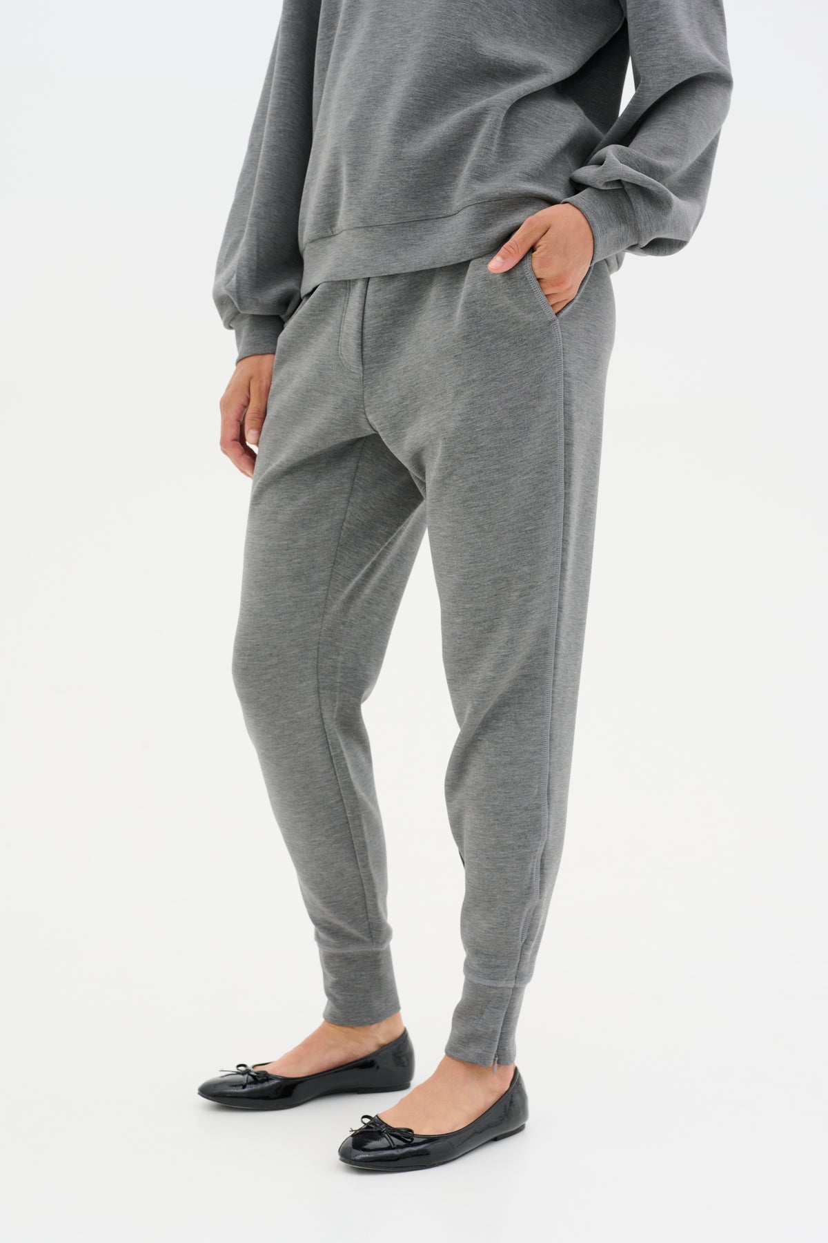 My Essential Wardrobe 10703582 The Sweat Pant