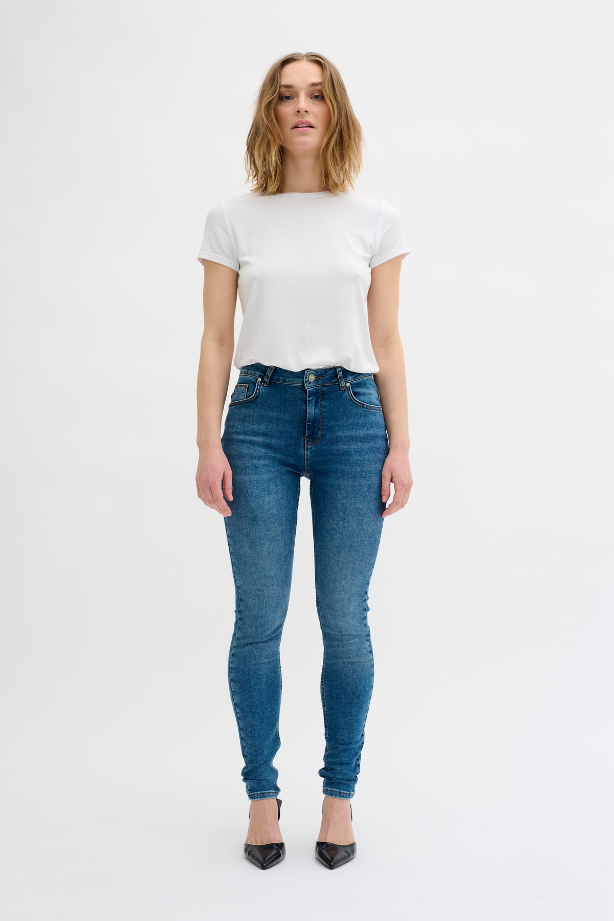 My Essential Wardrobe 10703596 The Modal Tee