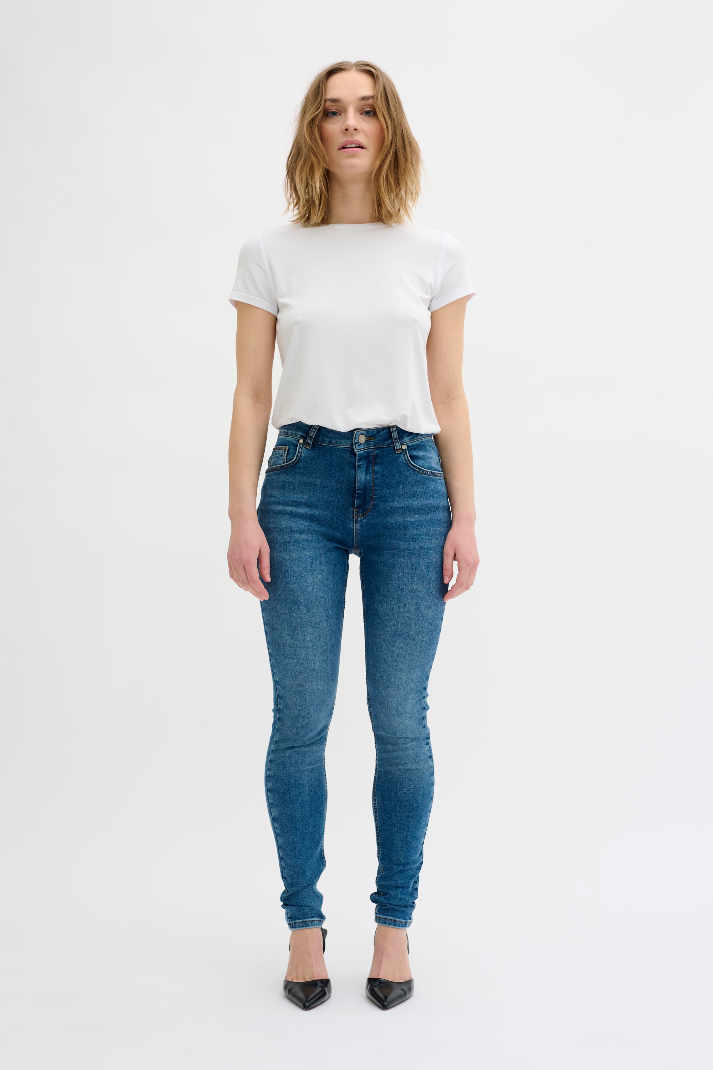 My Essential Wardrobe 10703596 The Modal Tee