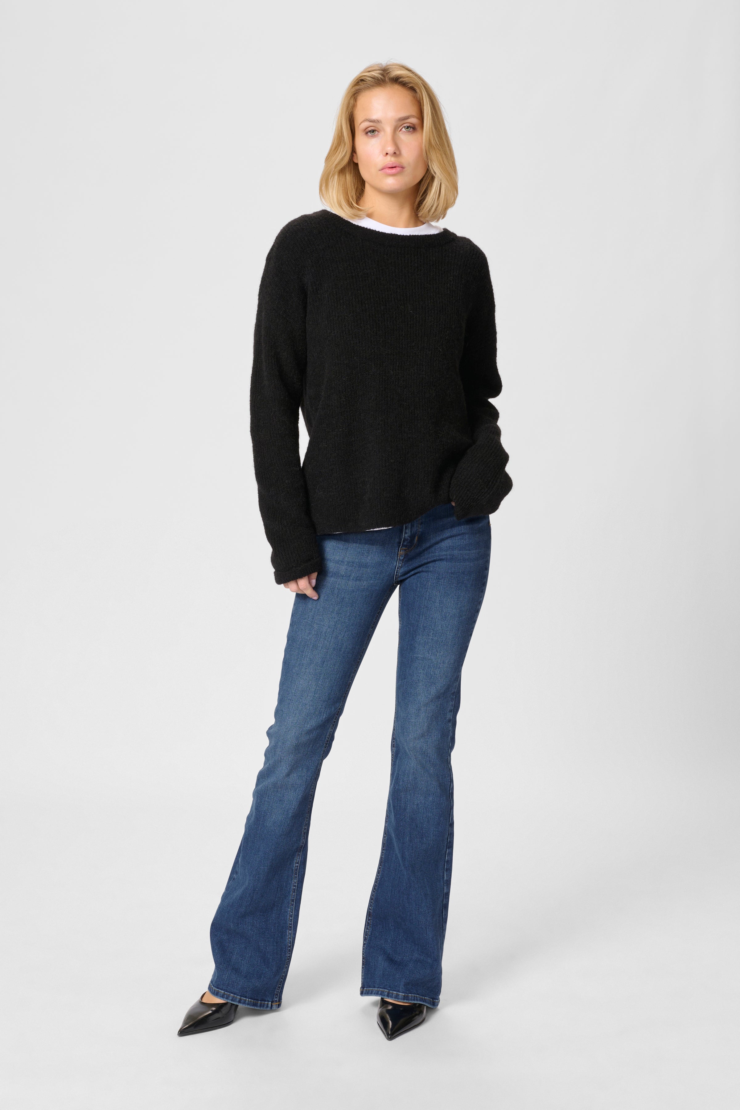 My Essential Wardrobe 10704358 The Dekota 148 High  Waist Bootcut  32  Leg