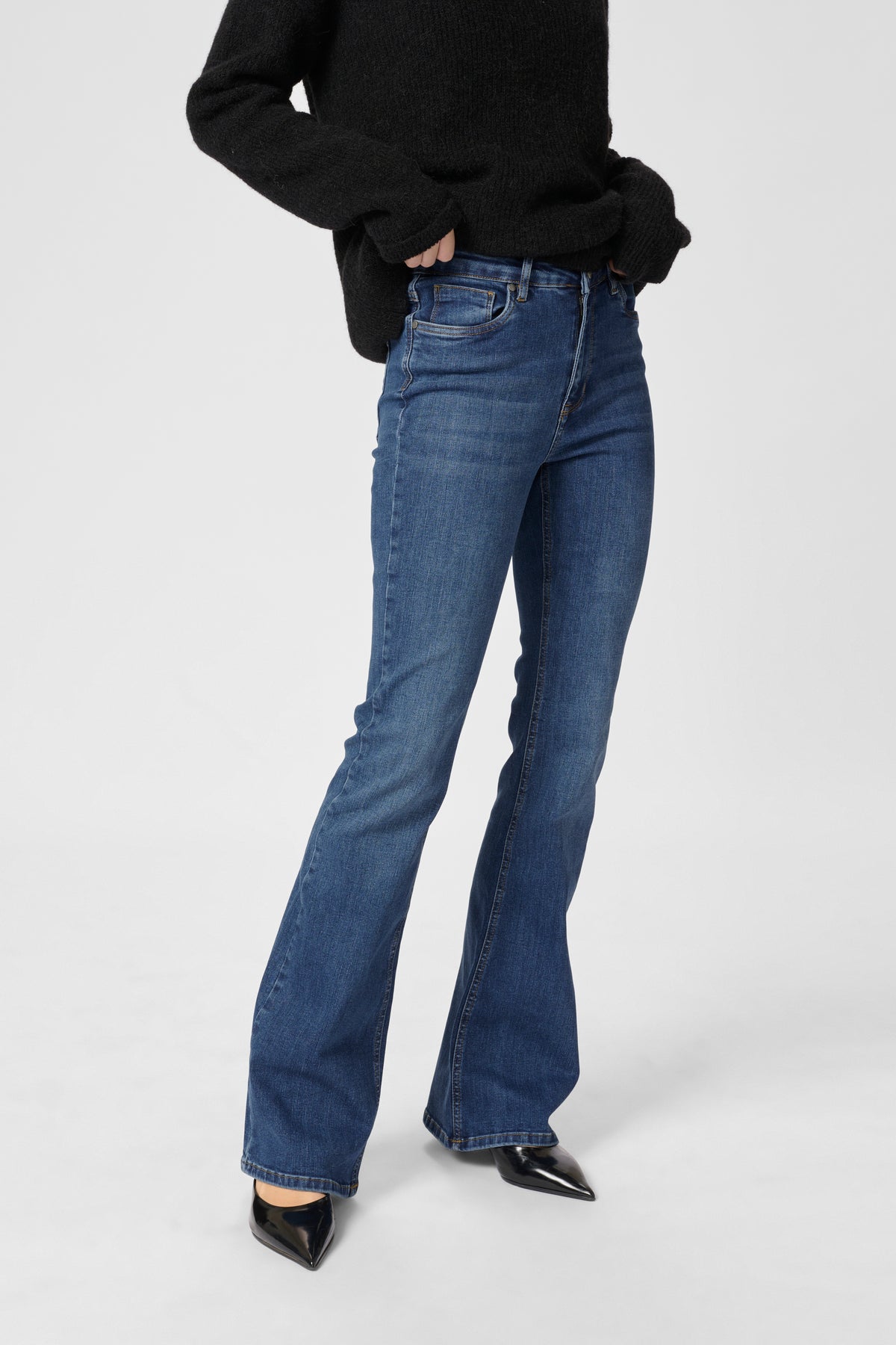 My Essential Wardrobe 10704358 The Dekota 148 High  Waist Bootcut  32  Leg