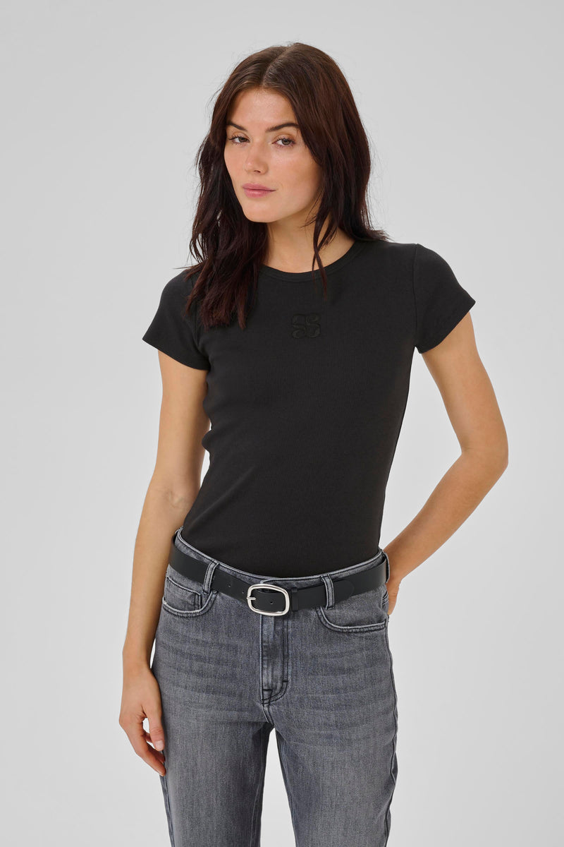 My Essential Wardrobe 10704859 The Mandy Tee