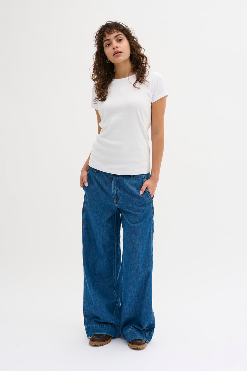 My Essential Wardrobe 10704859 The Mandy Tee