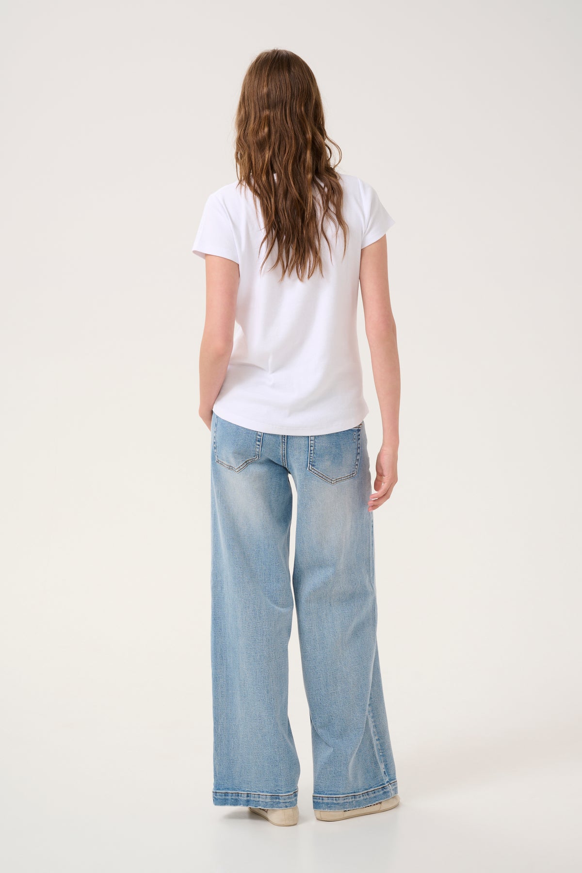 My Essential Wardrobe 10704859 The Mandy Tee