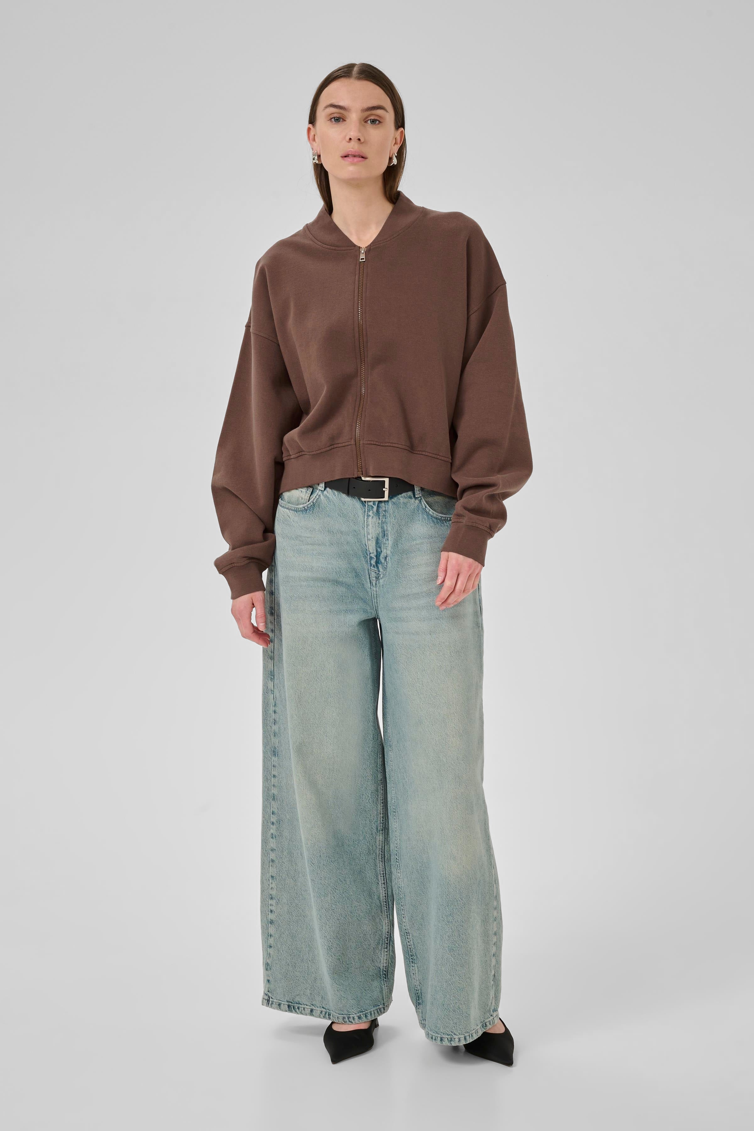 My Essential Wardrobe 10705247 Meta Short Sweat Jacket / Pullover