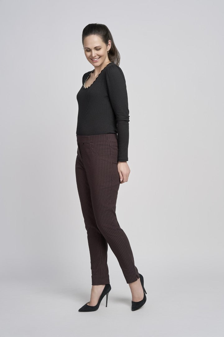 Pinns 226T Daisy Regular Bengaline Trouser With Pockets