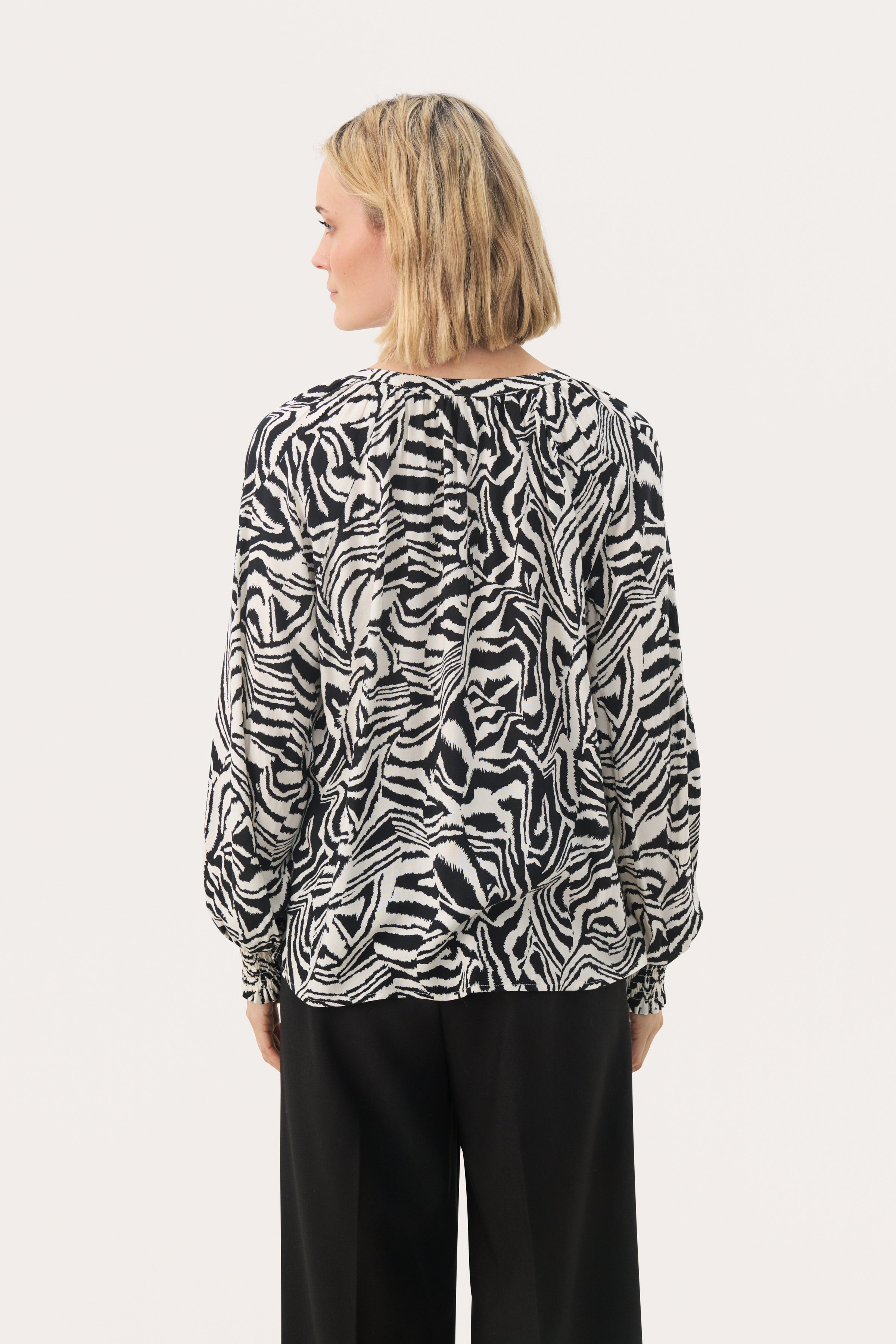 Part Two 30309550 Tennie Top