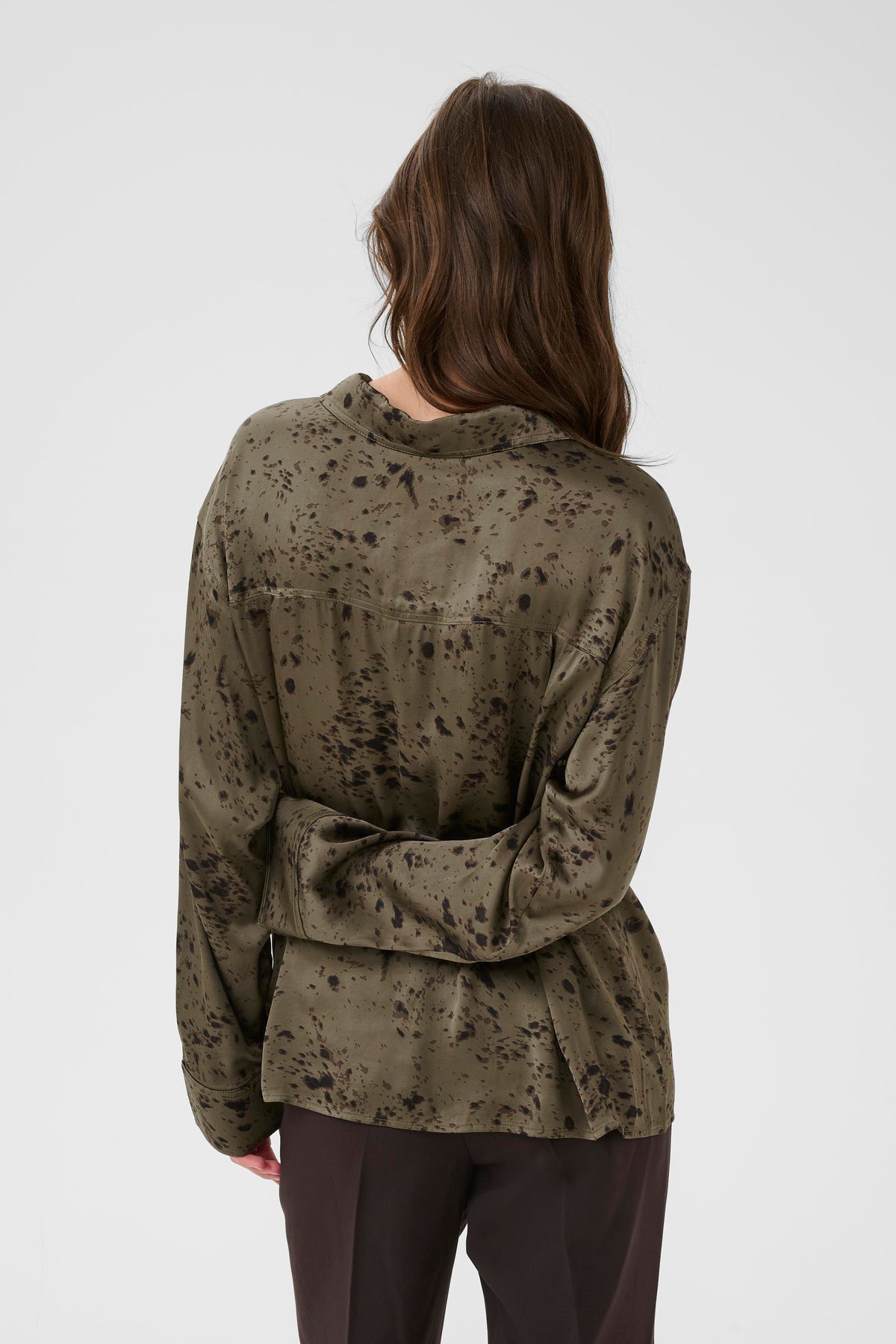 Part Two 30310003 Sheena Blouse l/s