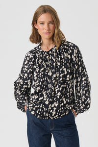 Part Two 30310144 Venessa Blouse l/s