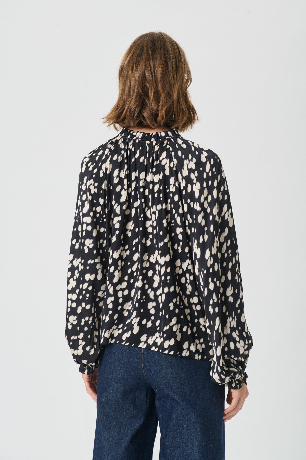 Part Two 30310144 Venessa Blouse l/s