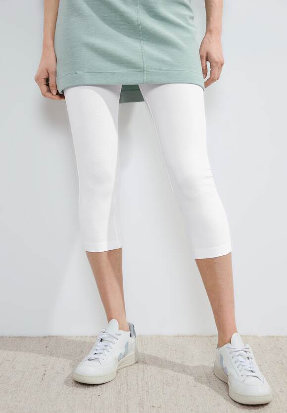 377496 WHITE 3/4 leggings from CECIL