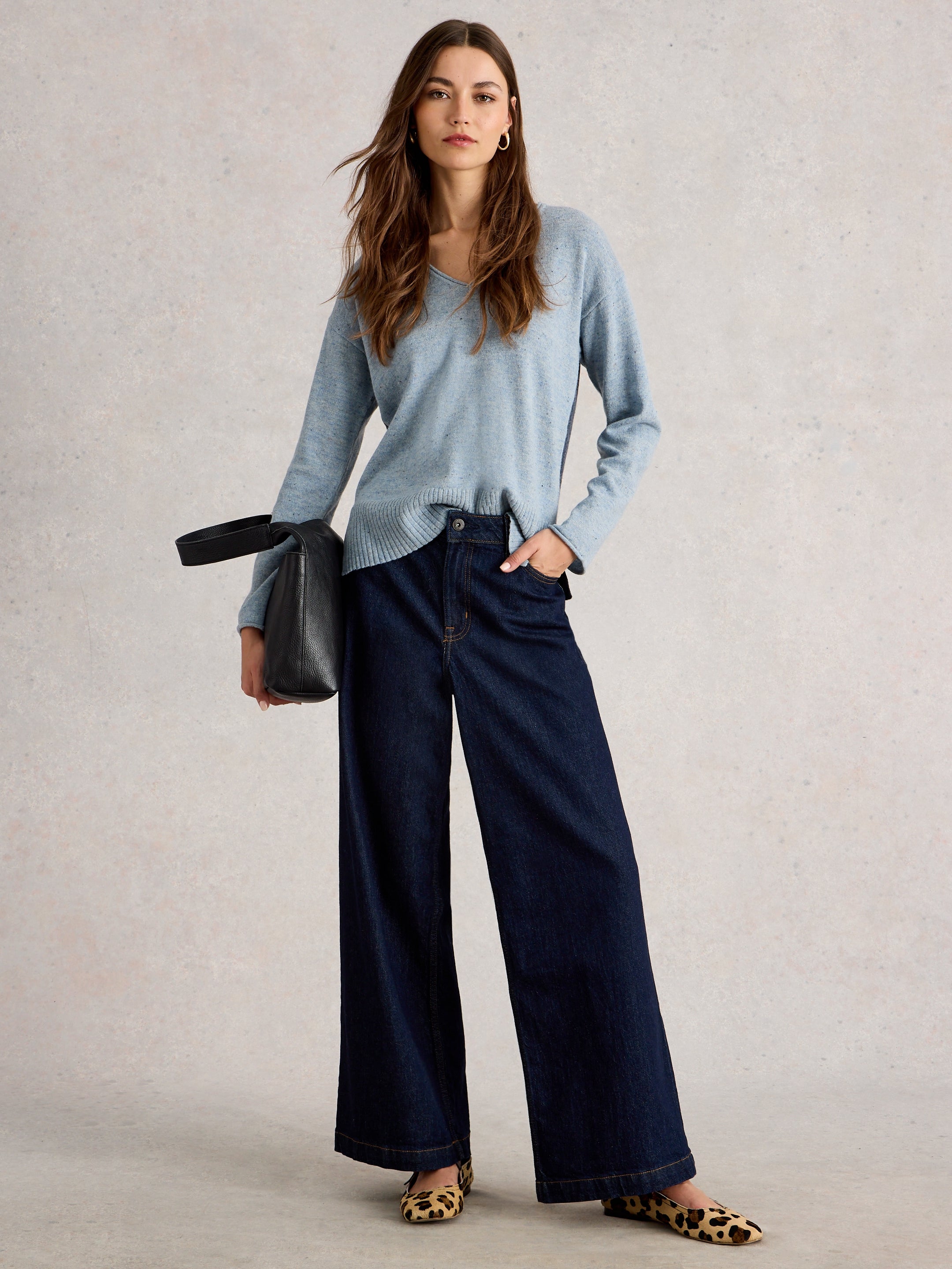 White Stuff 444672 Lily V Neck Jumper