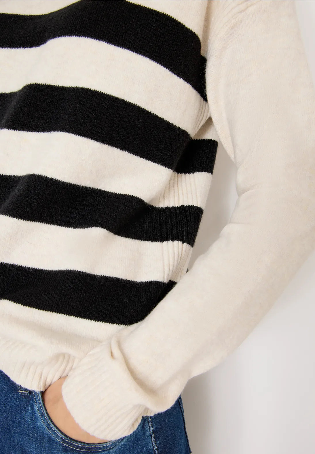 CECIL 303395 Gemütlicher Rollkragenpullover mit Streifen