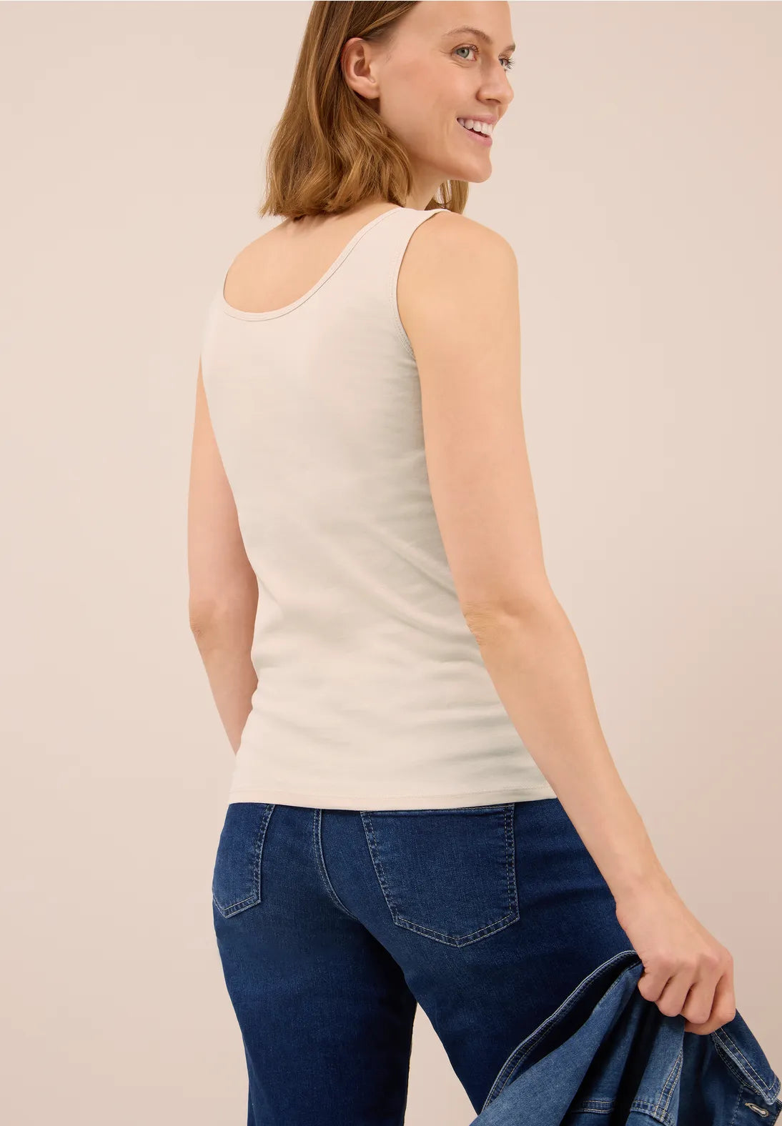 CECIL 322819 Linda  Cami