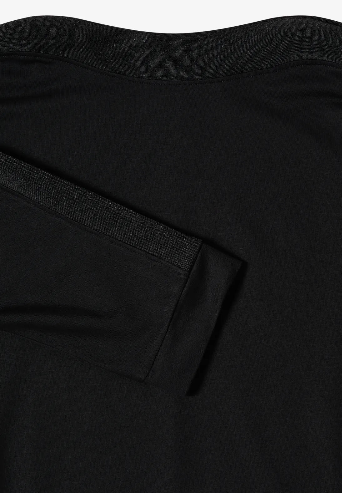 CECIL 324293 Batwing With Shiny Tape