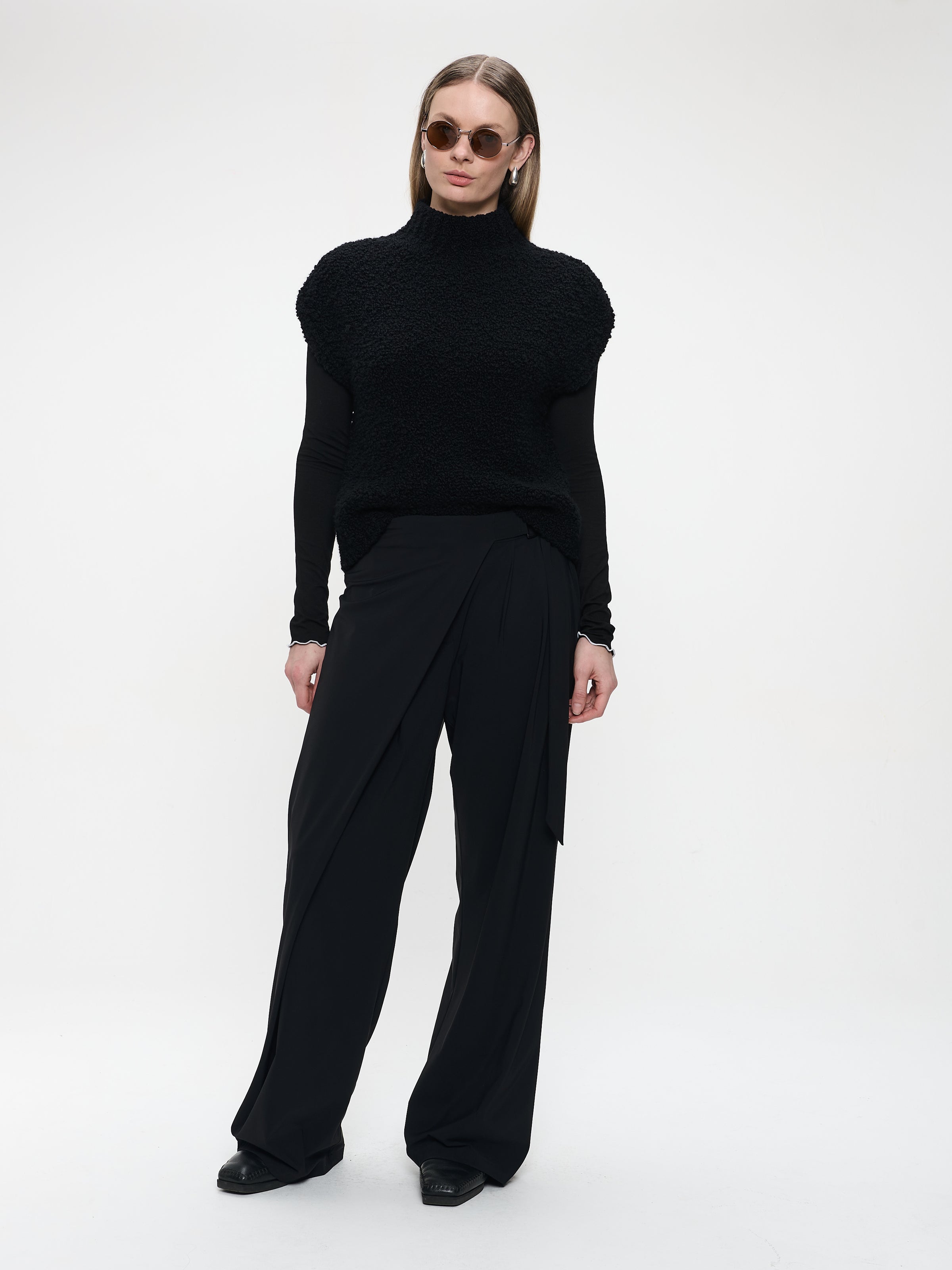 Jane Lushka C32878 Coarse Boucle vest