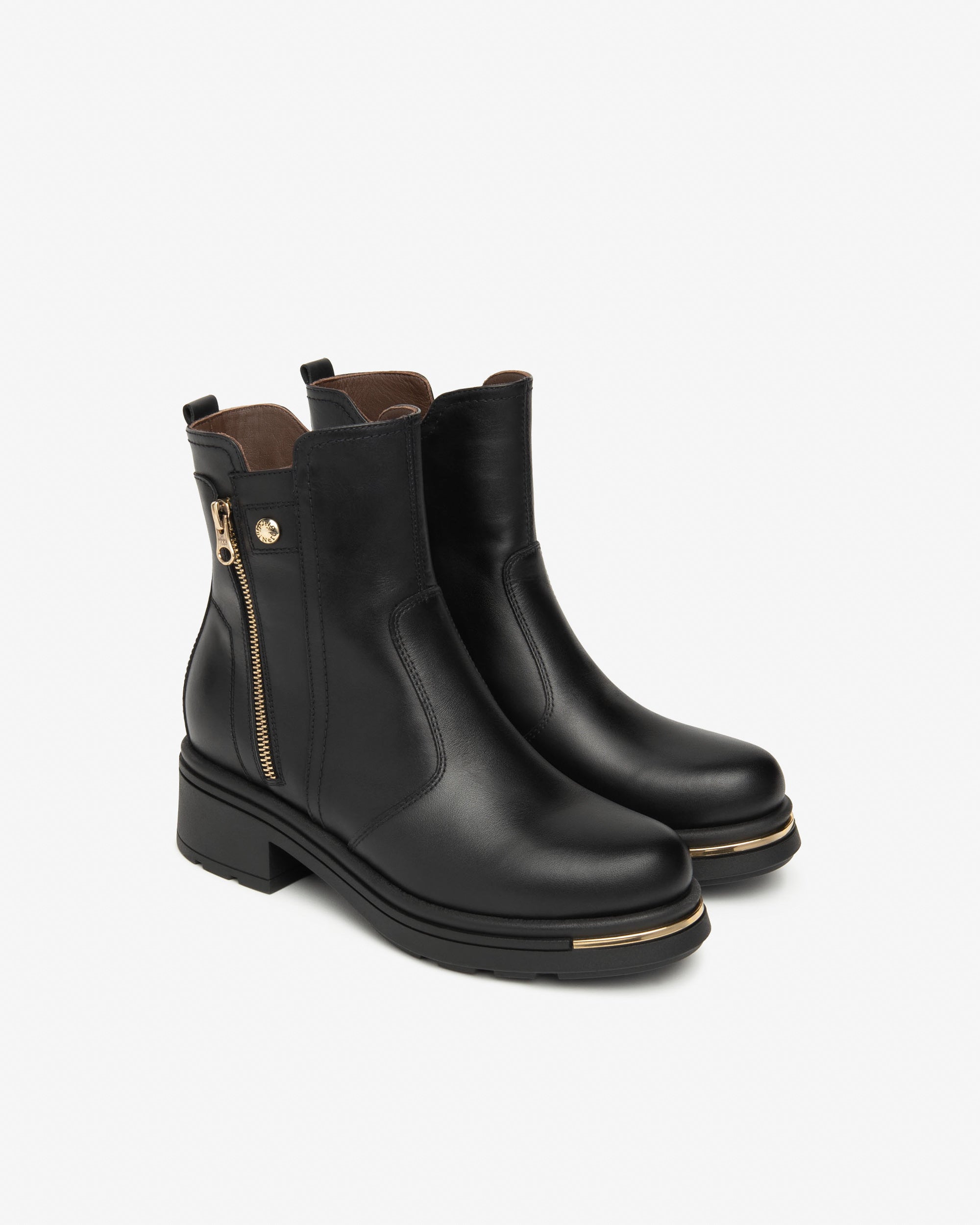 NeroGiardini I514860D Leather Ankle Boots