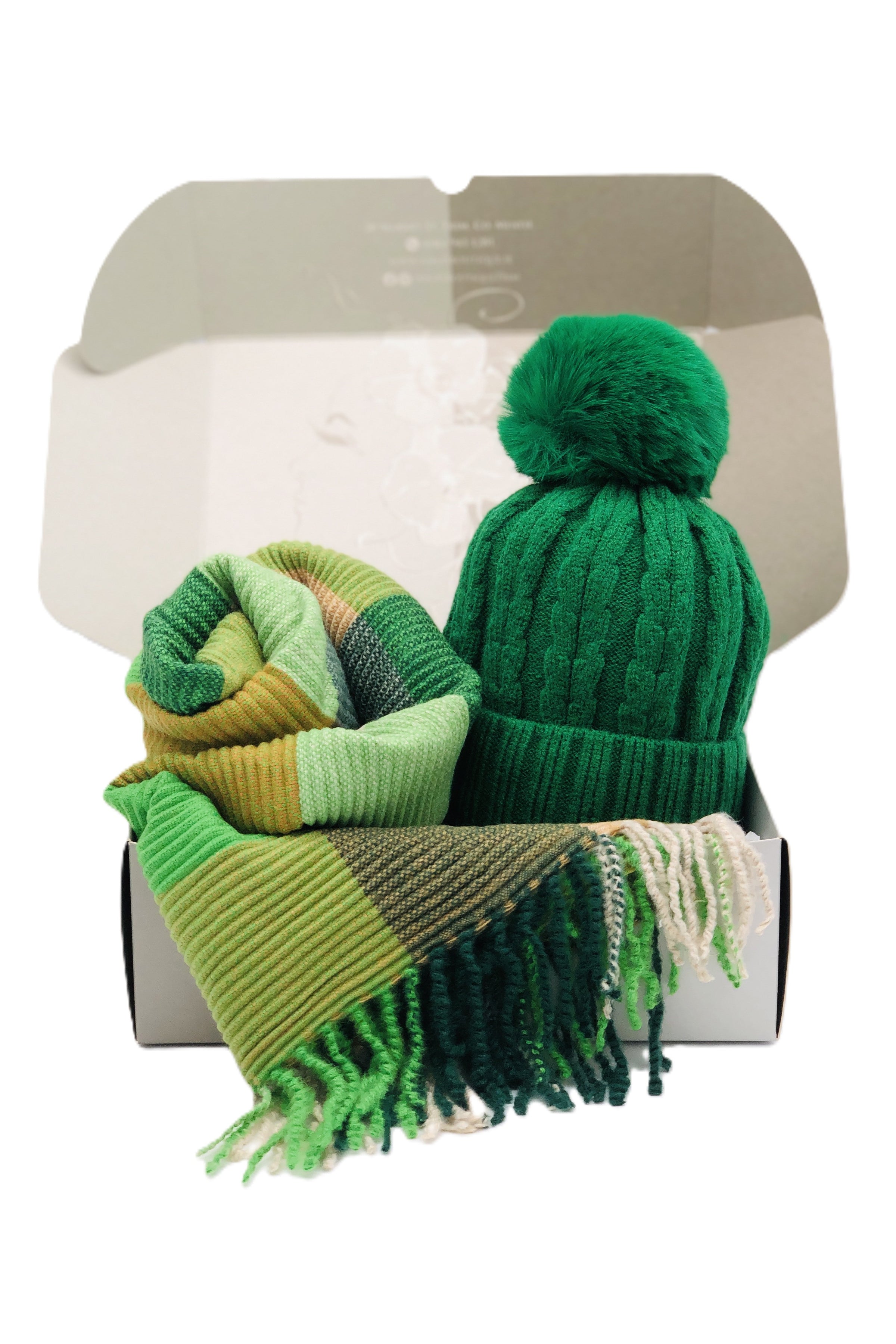 BEST OF IRISH GS25106 Crinkle Check Scarf & Pom Pom Hat Giftset