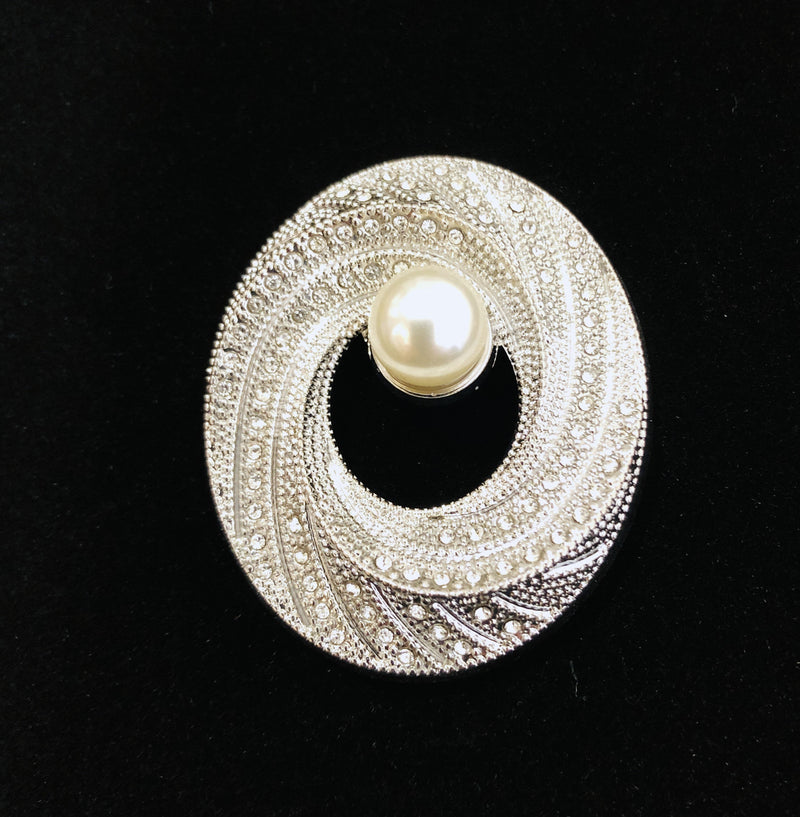 RBB-1 Pearl Oval Magnetic-Brooch Best of Irish