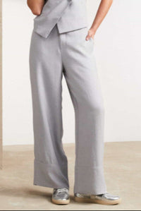 NAYA NAS25272 Weste im asymmetrischen Stil mit Knopfverschluss