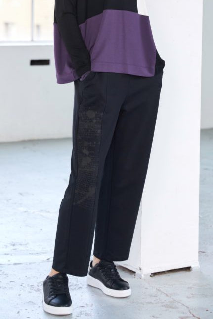 NAYA NAW25123 Slim leg trouser with print detail at side leg