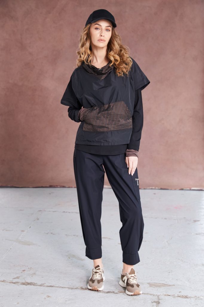 NAYA NAW25190 Drawstring hem top with stripped pocket and collar