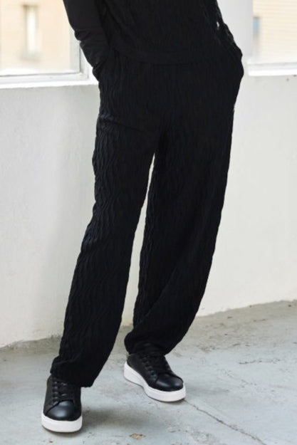 NAYA NAW25230 Embossed knit soft pull up trouser