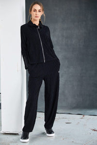 NAYA NAW25230 Embossed knit soft pull up trouser