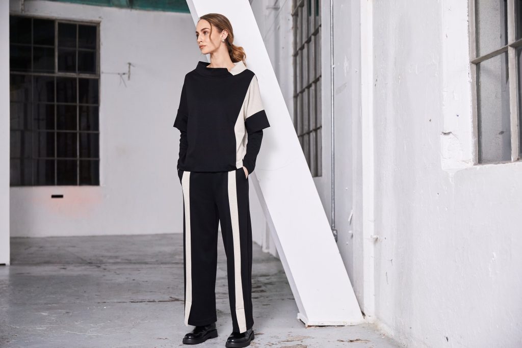 NAYA NAW25264 Wide leg trouser with contrast panel at front