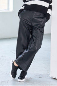 NAYA NAW25260 Wide leg leatherette trouser with band at hem