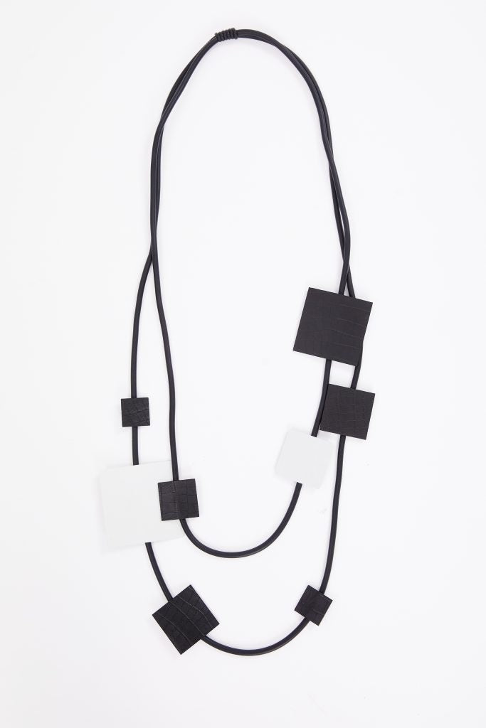 NAYA NAW25318 Square shape 2 tone rubberised necklace