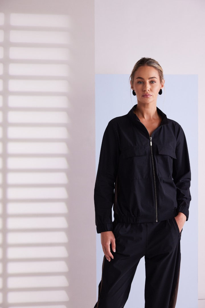 NAYA NAW25171 Short jacket with side panels and pocket flaps