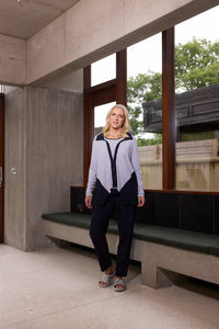 ORA ORW25101 Elastic waist trouser with pocket detail