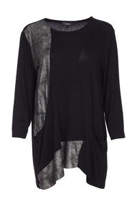 ORA ORW25114 Round neck top with contrast panels and necklace