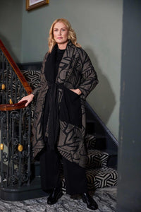 ORA ORW25173 Embossed jacquard jacket with tie at front and contrast panel