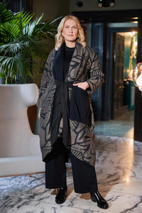 ORA ORW25173 Embossed jacquard jacket with tie at front and contrast panel