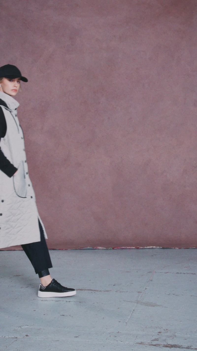 NAYA NAW25209 Padded Longline Gilet With Contrast Zips And Trims