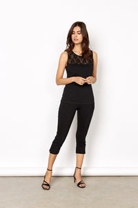 17378-SS25 SC-Lilly 26-B Hose Soya Concept